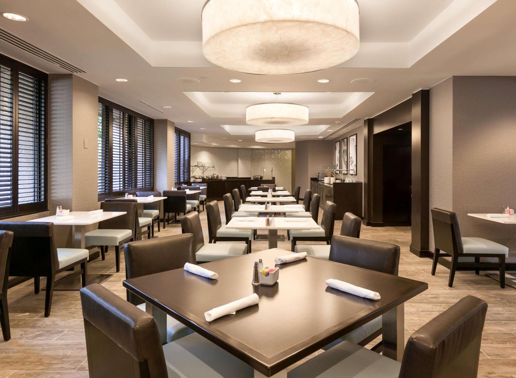 Doubletree By Hilton Hotel & Suites Houston By The Galleria Dış mekan fotoğraf