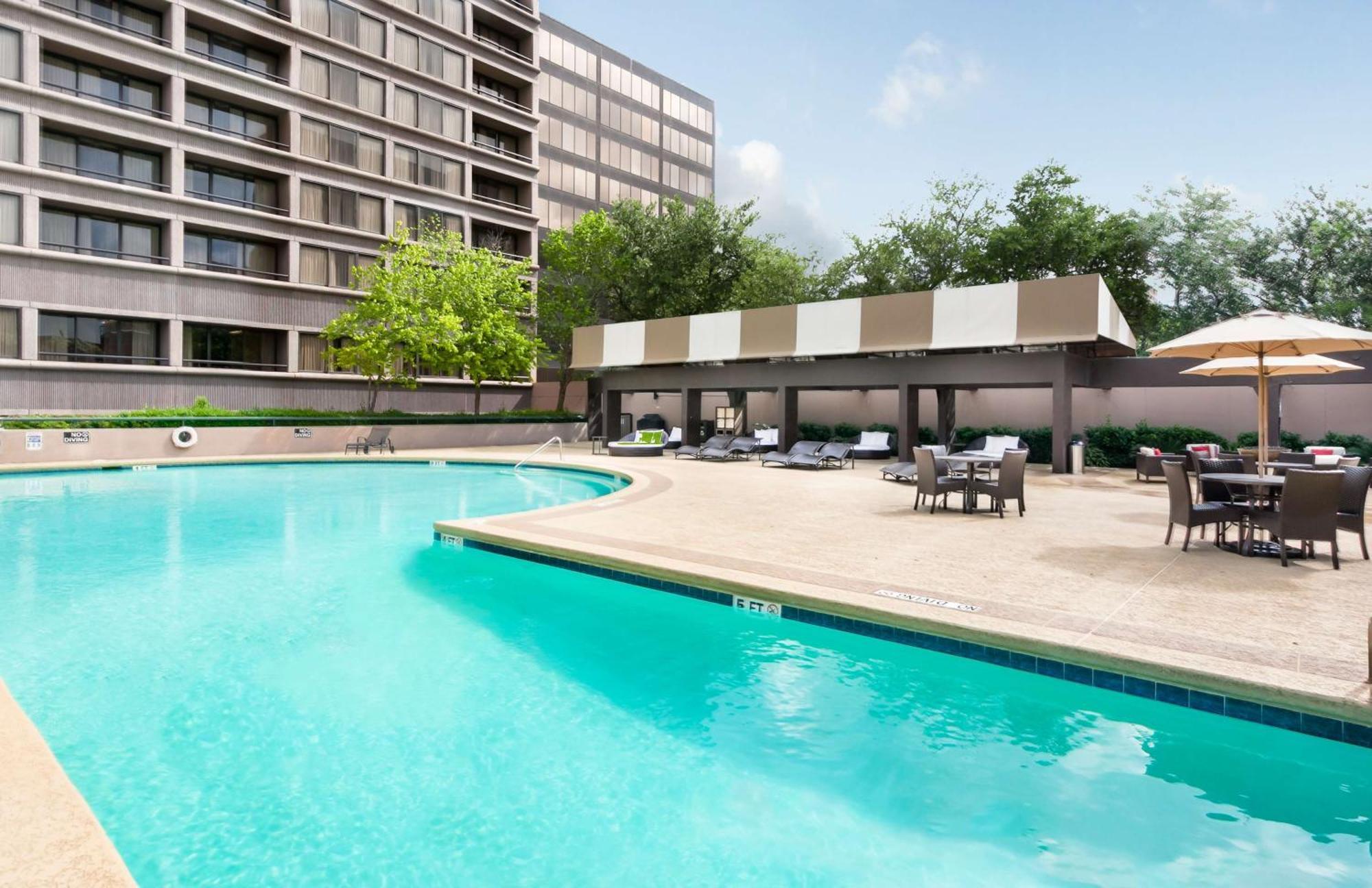 Doubletree By Hilton Hotel & Suites Houston By The Galleria Dış mekan fotoğraf